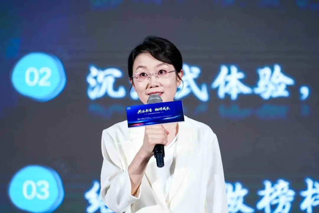 00ad6288-aa32-4757-942e-216c6211391d 00ad6288-aa32-4757-942e-216c6211391d